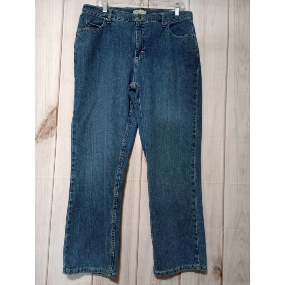 Riders by Lee Relaxed Fit Denim Jeans Womens Medium Wash Classic Everyday